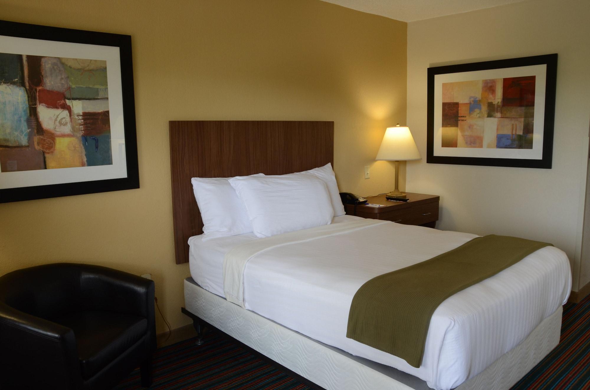 Baymont By Wyndham Nashville Airport Bagian luar foto