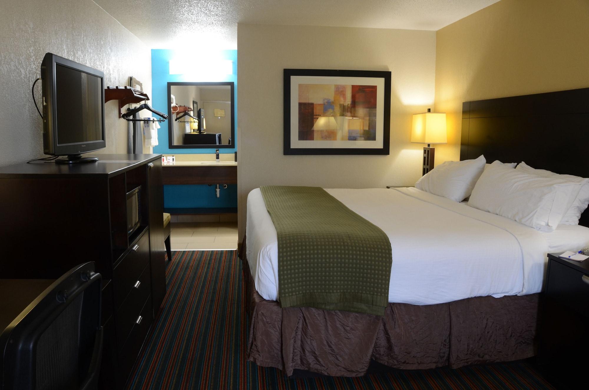 Baymont By Wyndham Nashville Airport Bagian luar foto